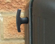 Hak montażowy do toalety dla psów